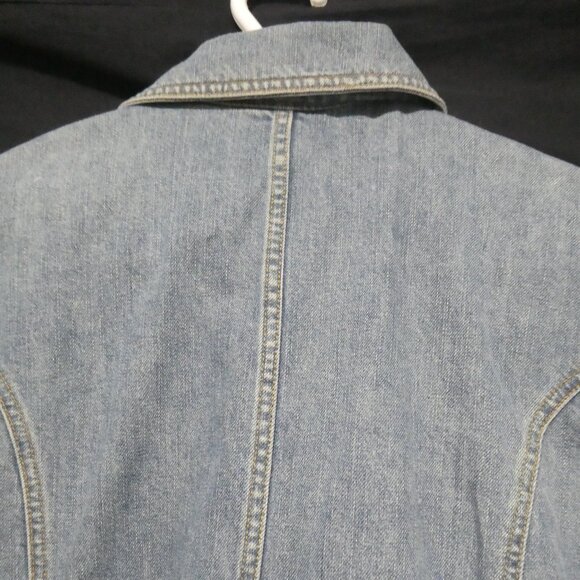 Jean Jacket - Picture 11 of 15